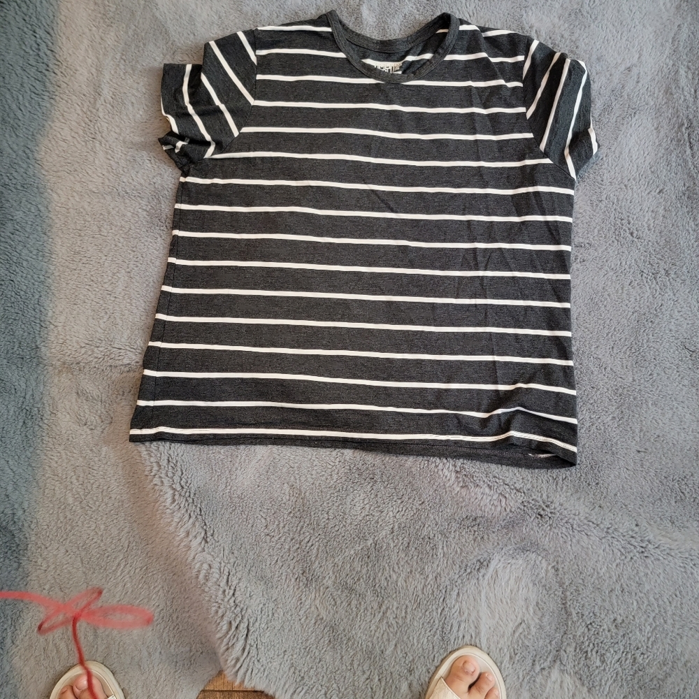 Stripes tee